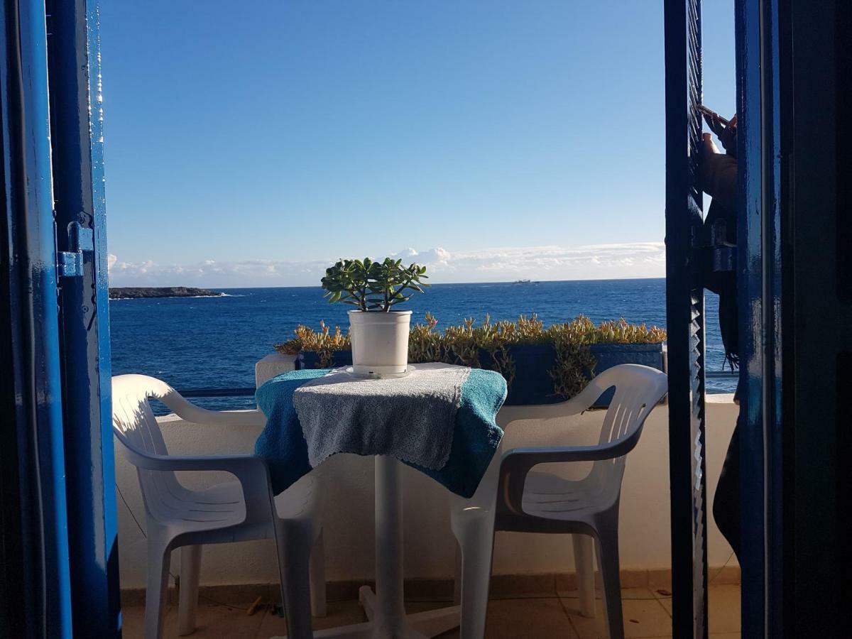 Taverna Akrogiali Loutrón Luaran gambar